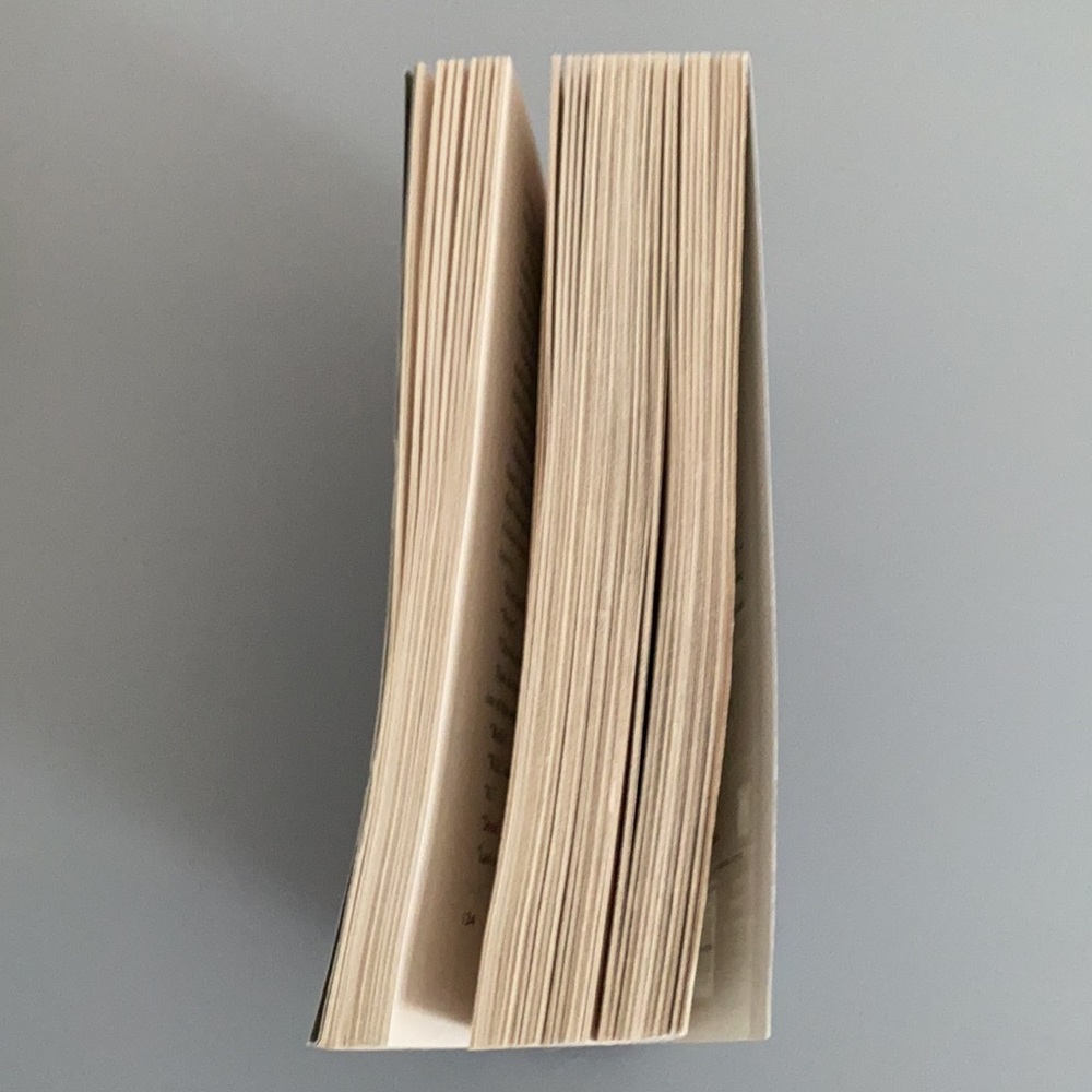 Divergent by Veronica Roth Paperback Chapter book - Picture 2 of 3